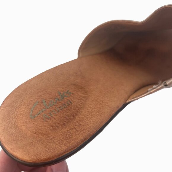 CLARKS ARTISAN METALLIC MUTED GOLD LEATHER WEDGE SANDALS - 11 - Picture 6 of 12